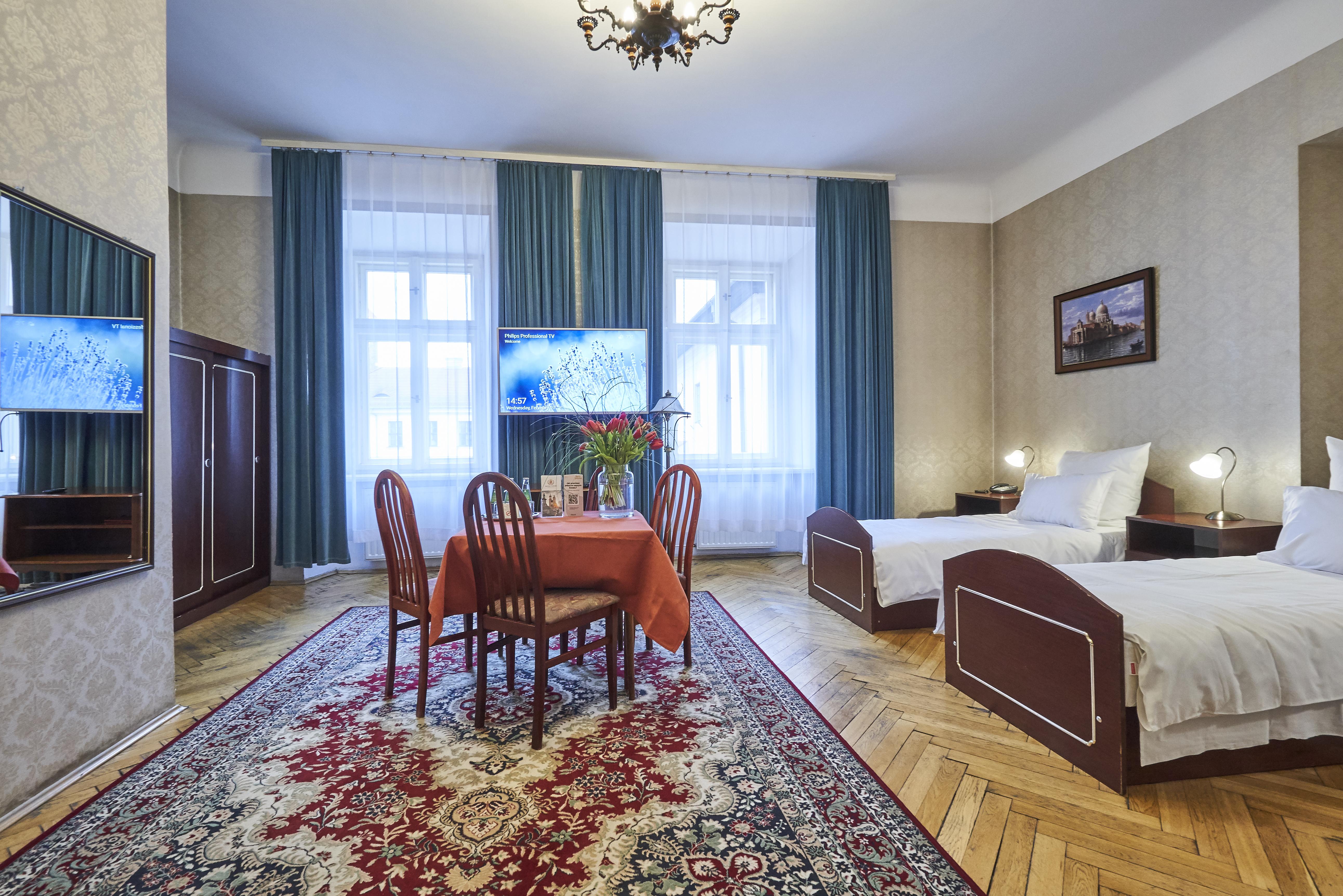 Pollera Otel Krasków Dış mekan fotoğraf